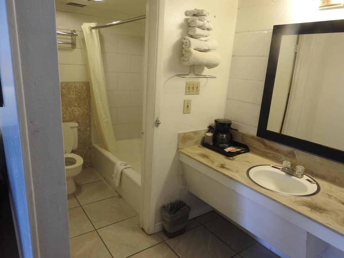 Economy Inn Socorro Zewnętrze zdjęcie