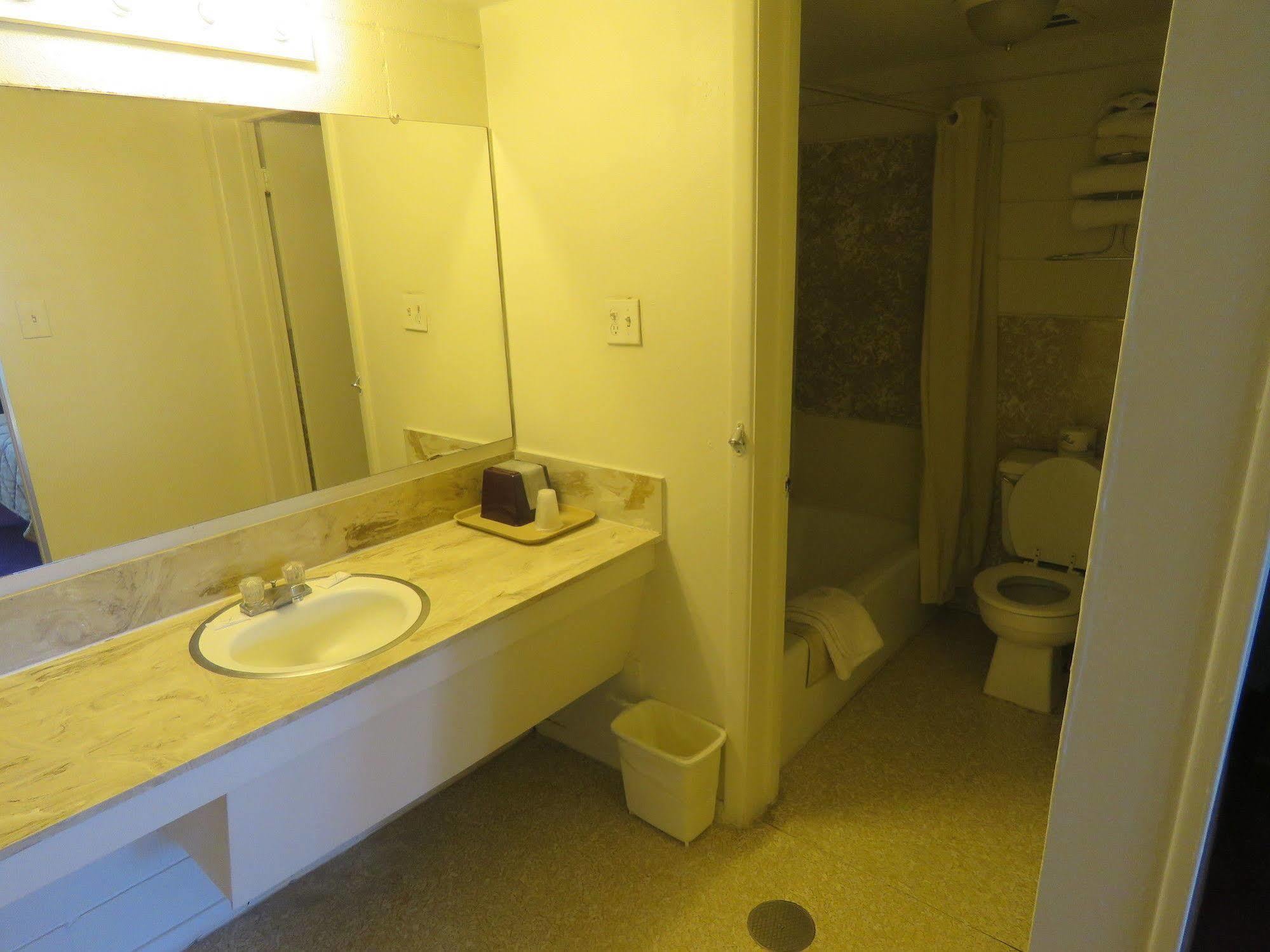 Economy Inn Socorro Zewnętrze zdjęcie